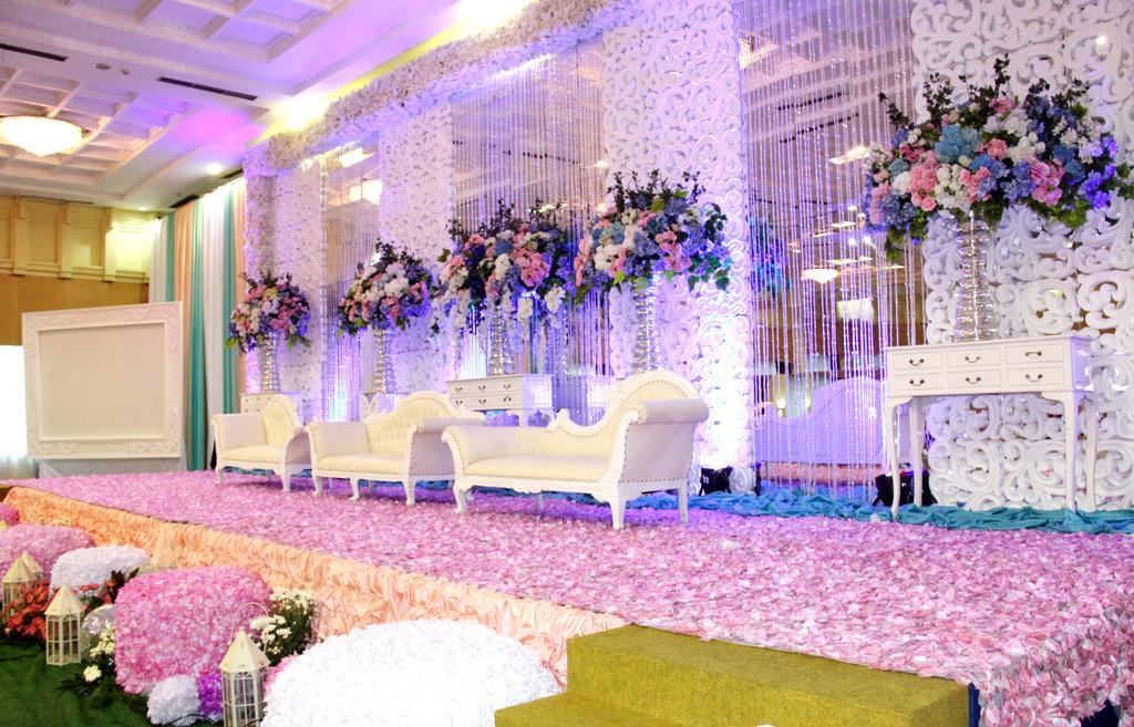 Nam Center Hotel Kemayoran Джакарта Экстерьер фото